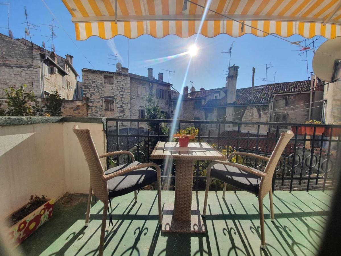 Yulia Apartments Rovinj Exterior photo